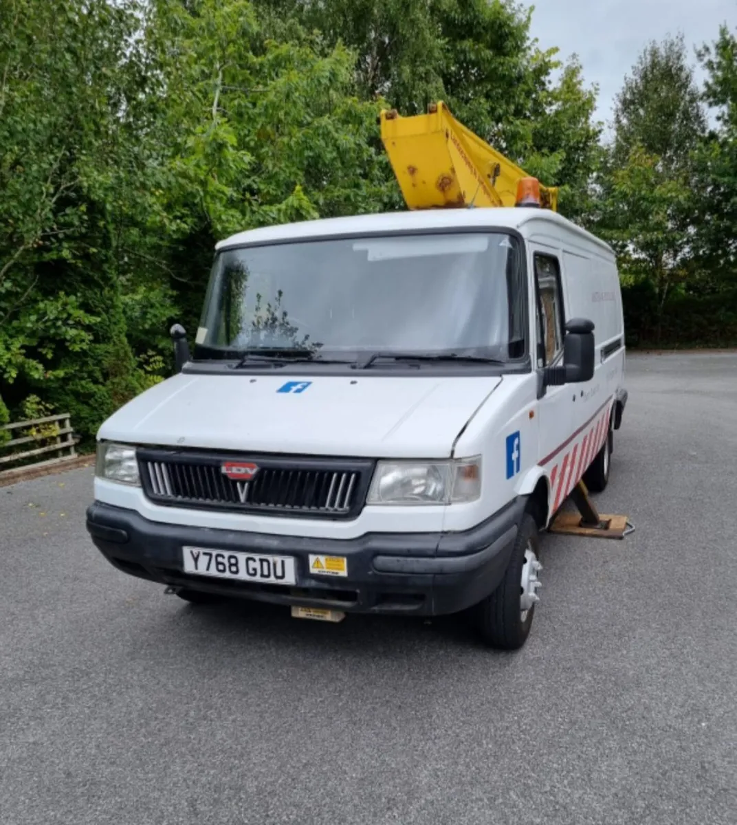Cherry Picker - Image 4
