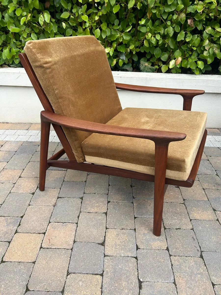 Guy Rodger’s mid century lounge chair - Image 2