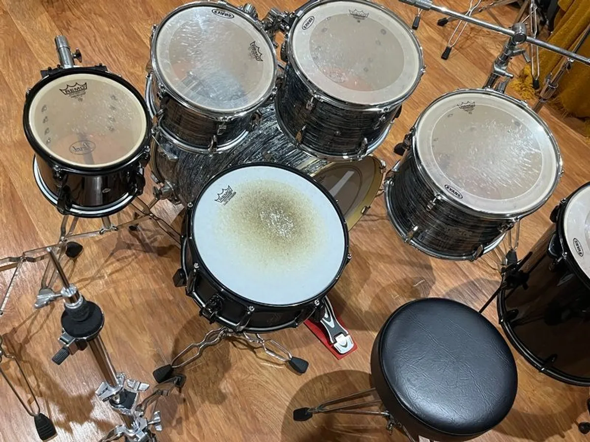 Pearl Export 6-Piece Kit + Joey Jordison Signature Snare & DW 7000 Double Pedal - Image 3