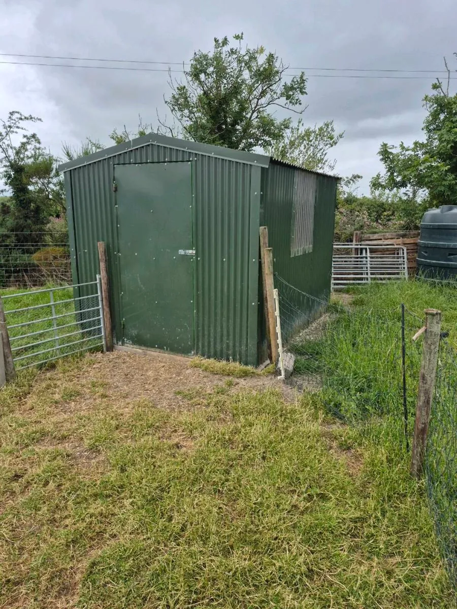 Garden shed For sale - Image 1