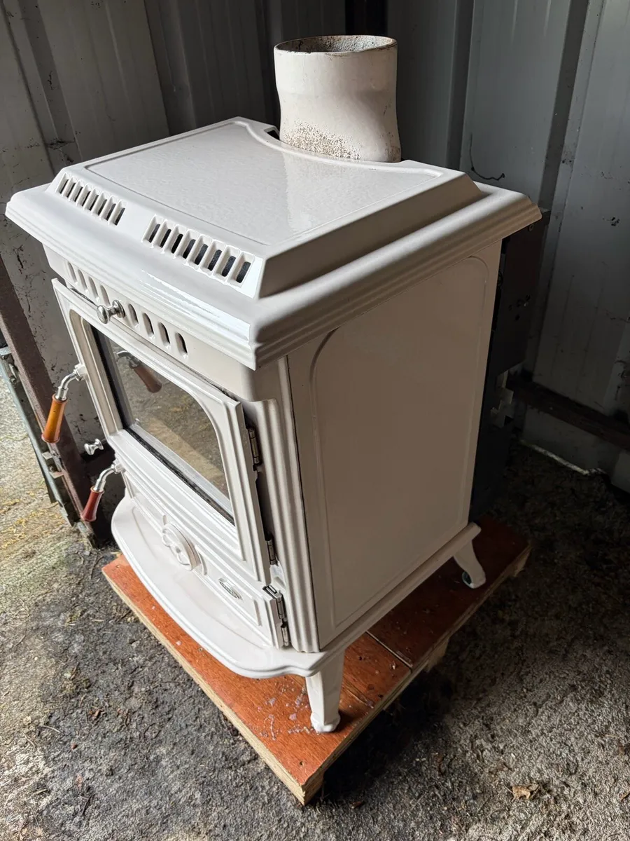 Stove - Image 3