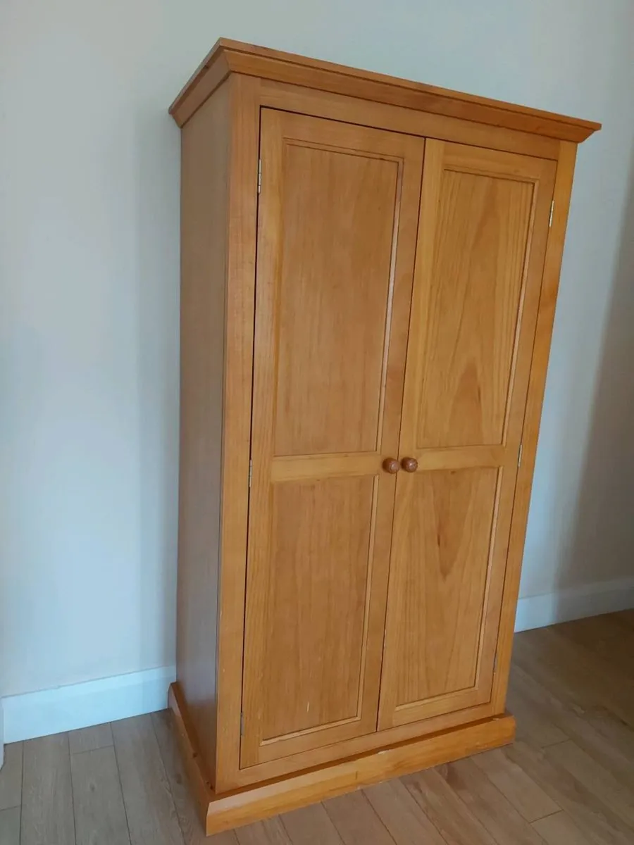 Wardrobe - Image 2
