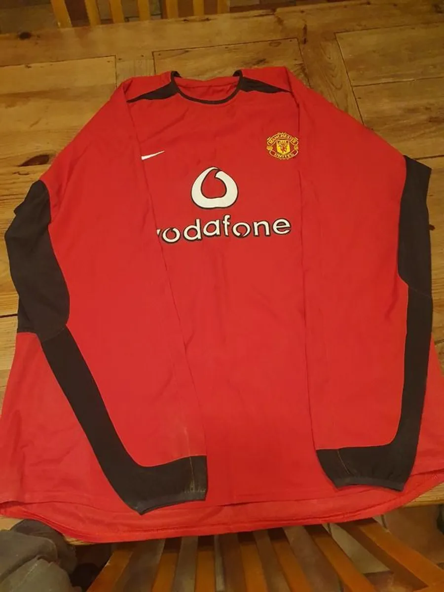 Manchester united jersey - Image 3