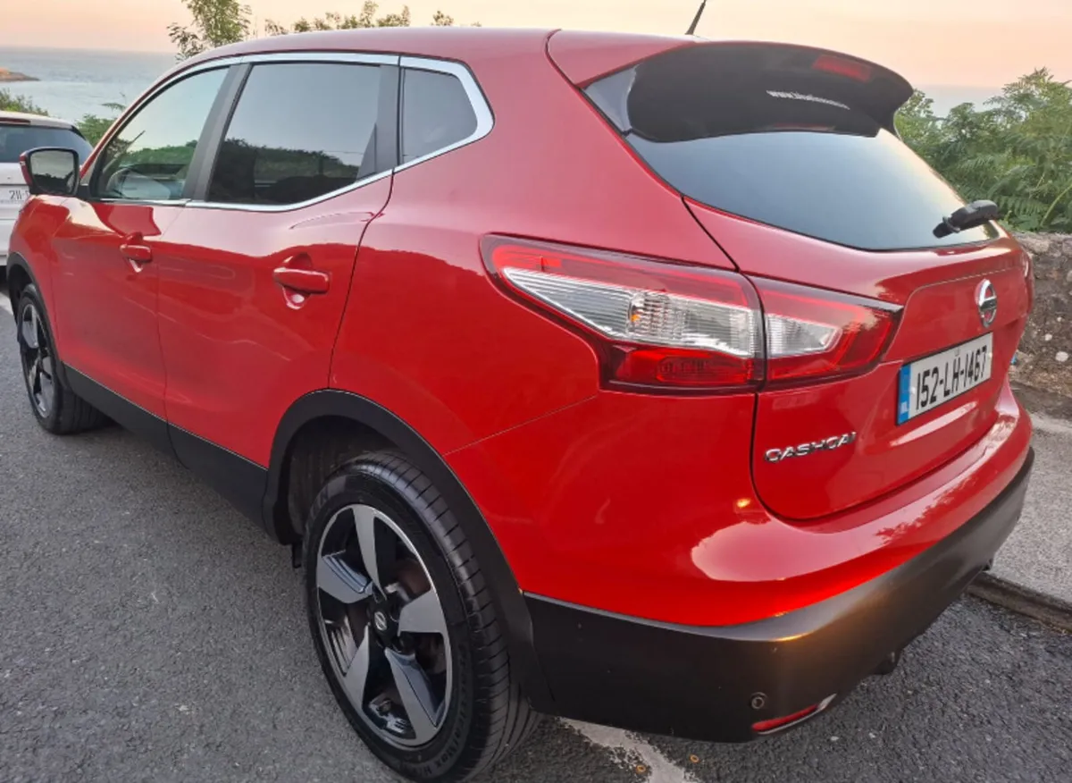 P/X CLASSIC CAR RED QUASQAI - Image 4