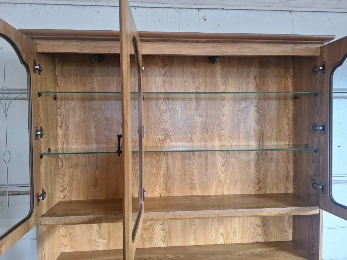 Glass Cabinet - Image 3