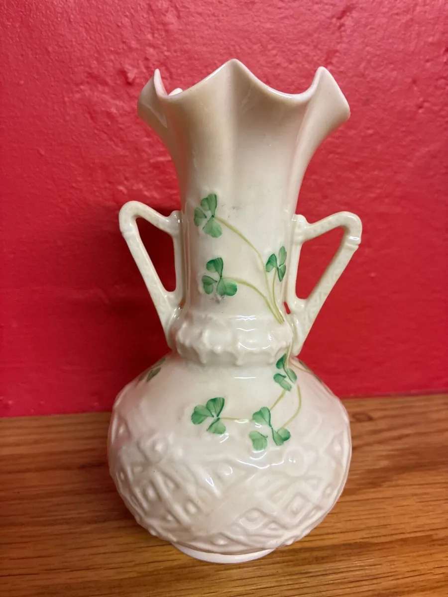 Royal Tara & Belleek Shamrock Collection – 3 Piece - Image 2