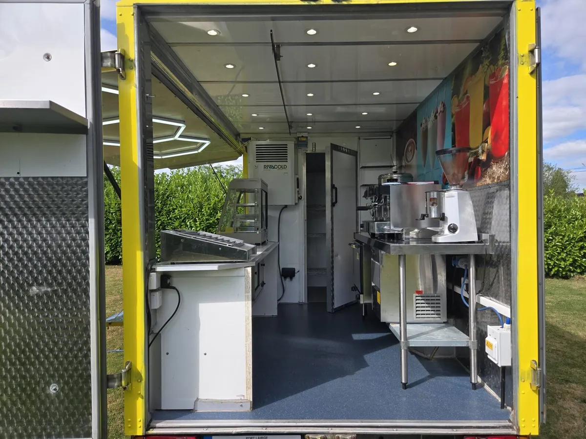 Food van - coffee truck - Image 2