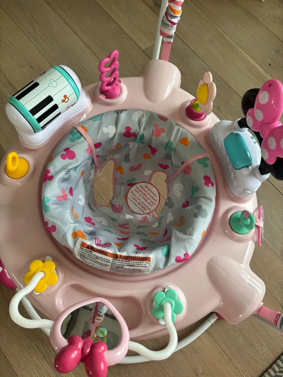 Minnie Mouse bouncer New with tags - Image 2