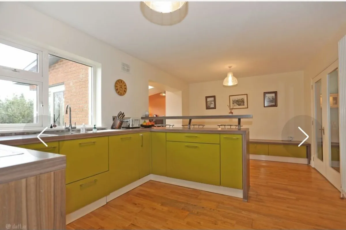 Kitchen - Image 2