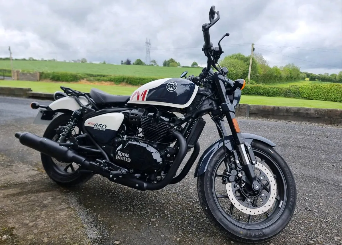 Royal Enfield Shotgun 650 - Image 1