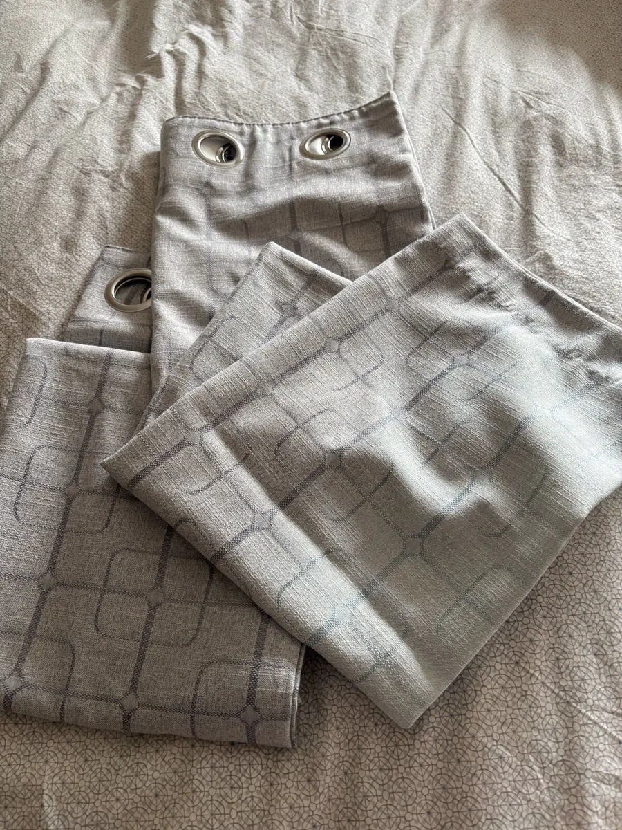 Curtains - Image 1