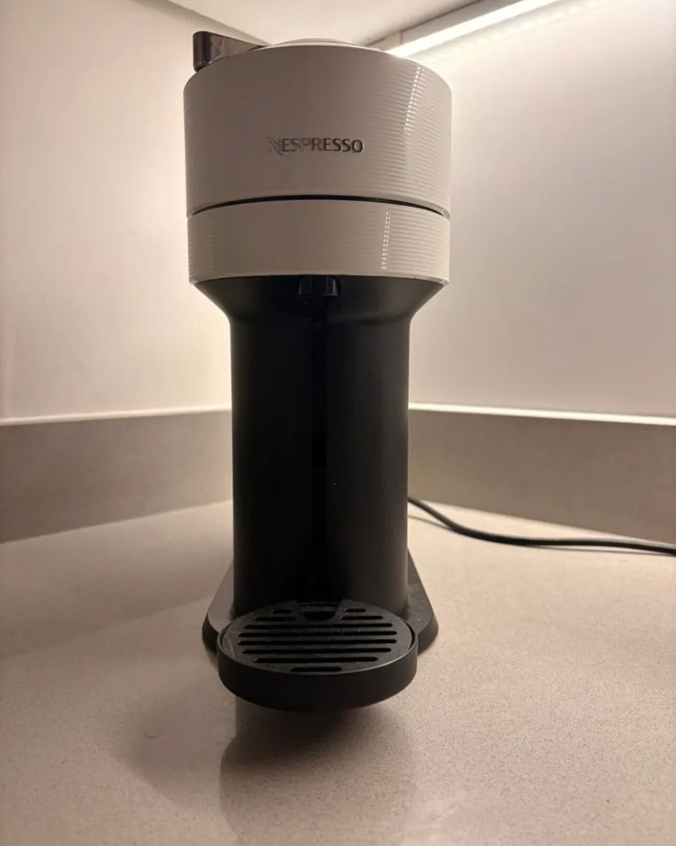 Nespresso machine - Image 2