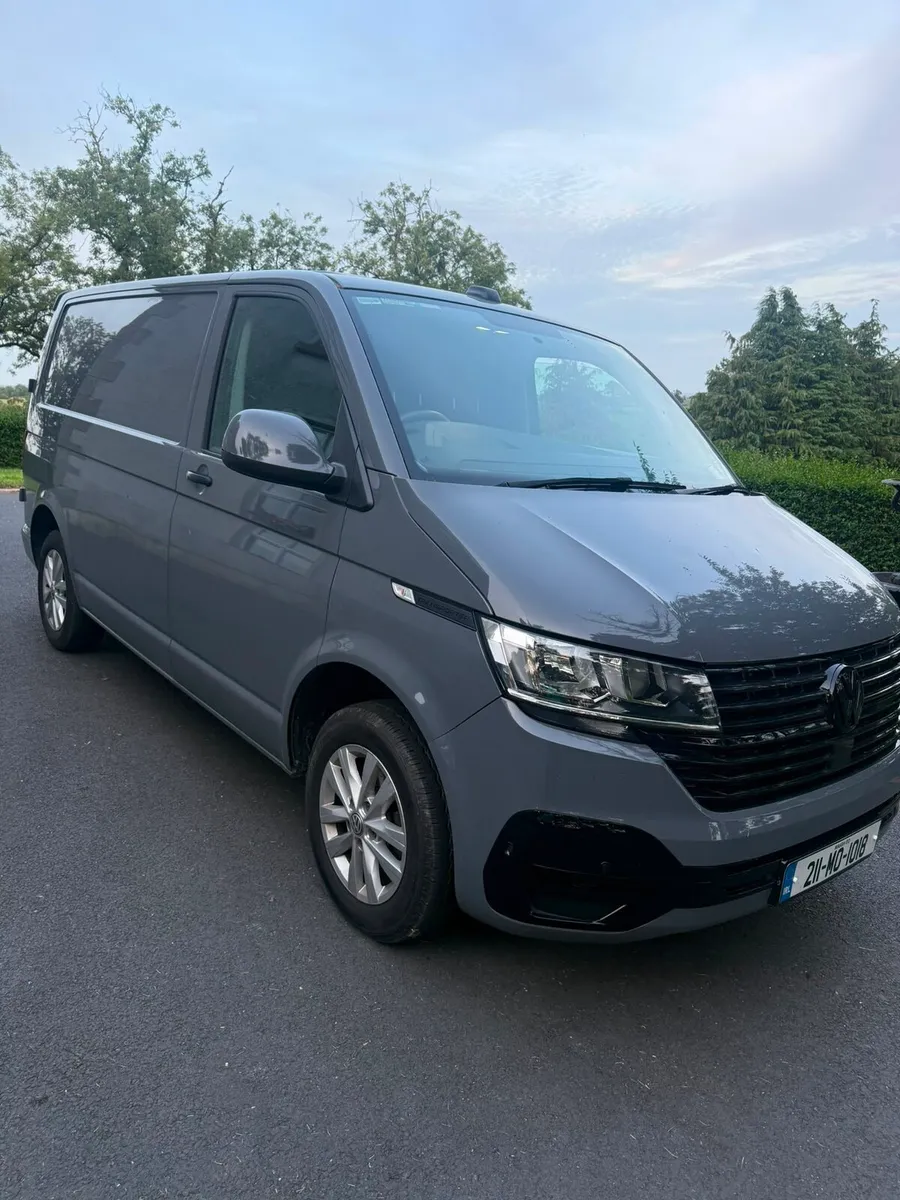 2021 Volkswagen Transporter - Image 4