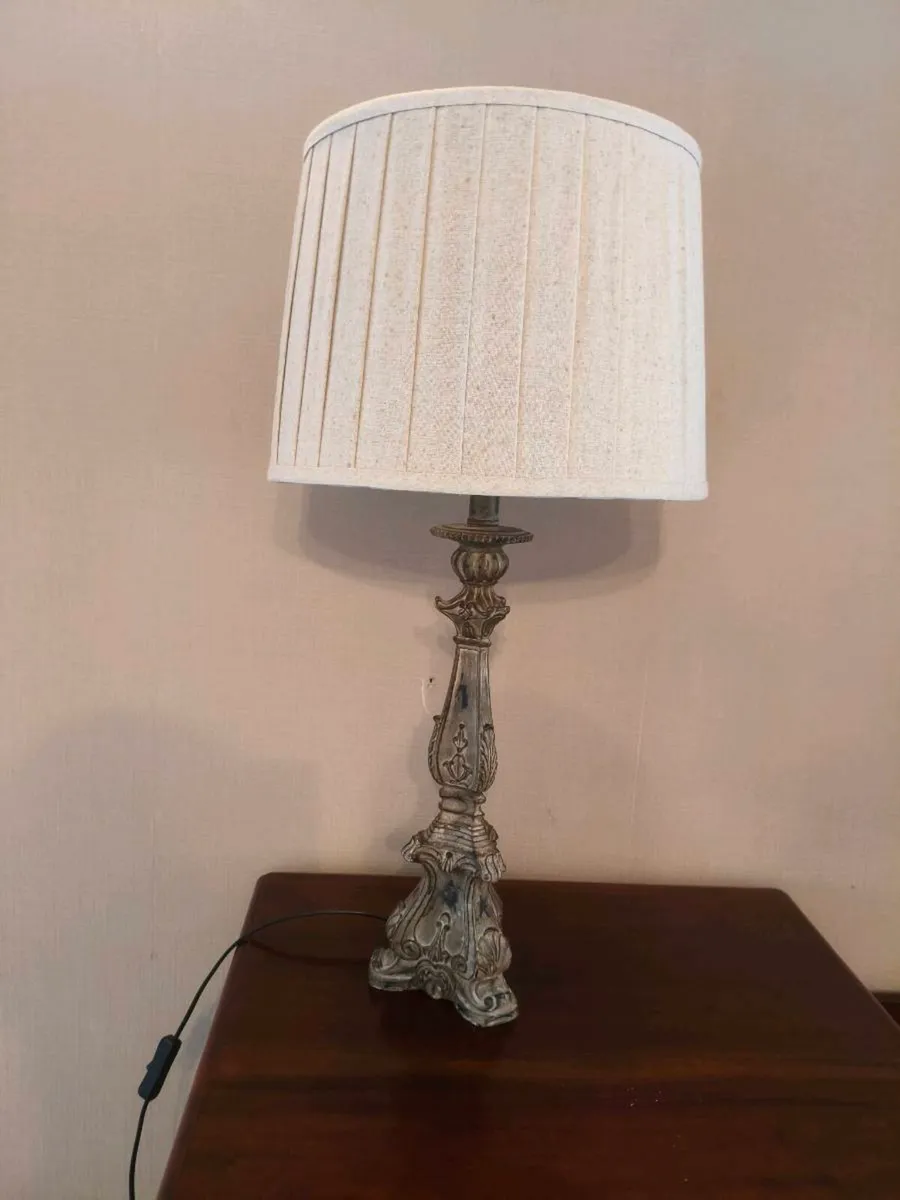 Vintage style table lamps