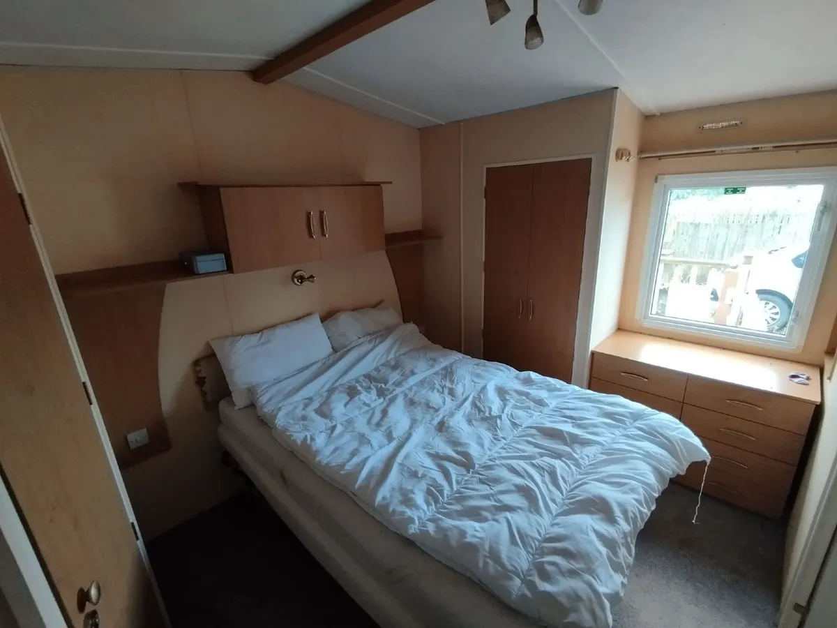 Mobile Home - Image 3