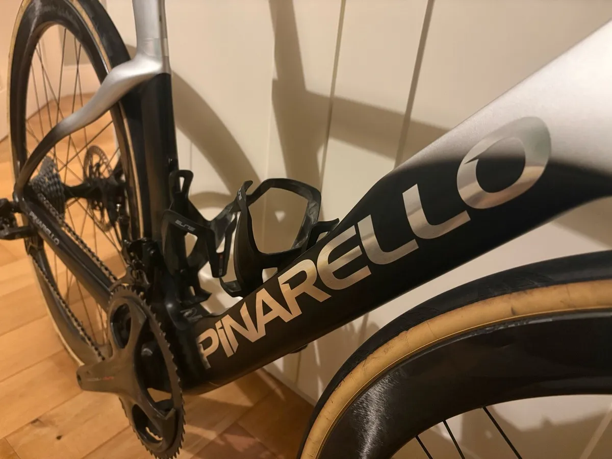 Pinarello Dogma F - Campagnolo 12s- Bora Ultra WTO - Image 3