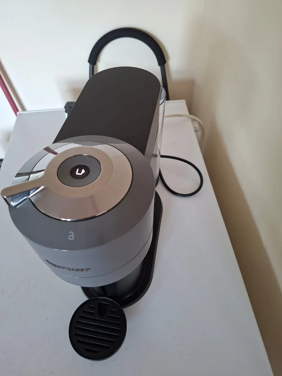 Nespresso Vertuo Next Coffee Machine - Image 3