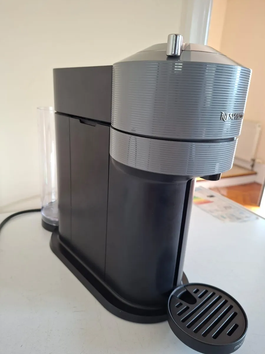 Nespresso Vertuo Next Coffee Machine - Image 4