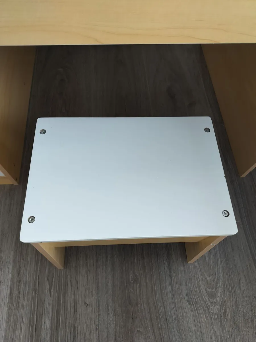 LEGO Table and Chair - Image 4