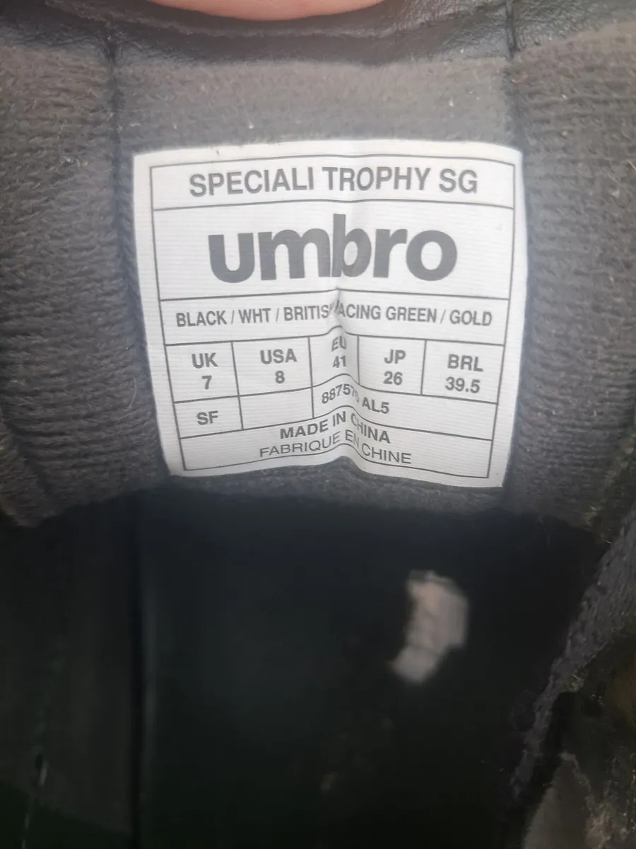 UMBRO Ladies football boots Preloved - Image 1