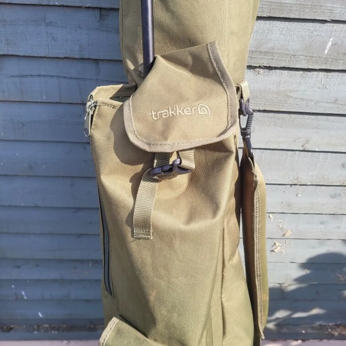 carp fishing rod holdall, Carp bag, Carp fishing net and handle - Image 3