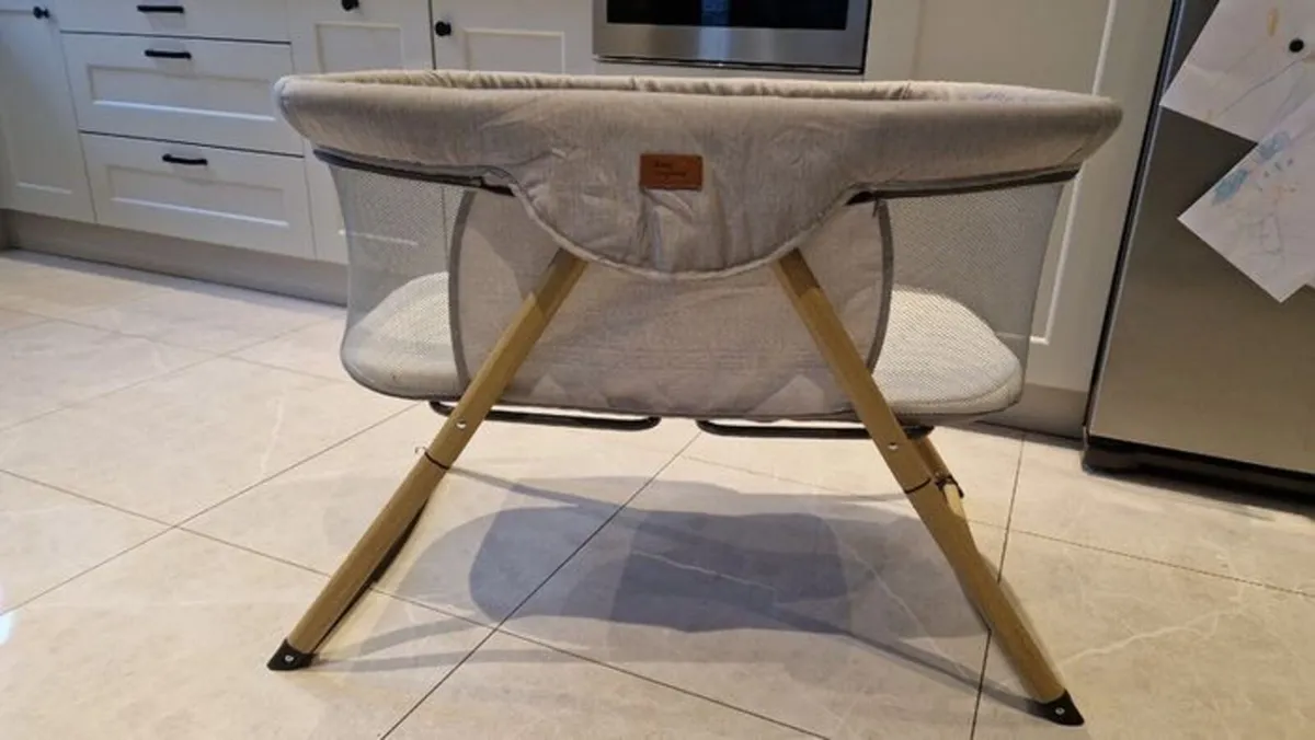 Baby elegance crib - Image 1