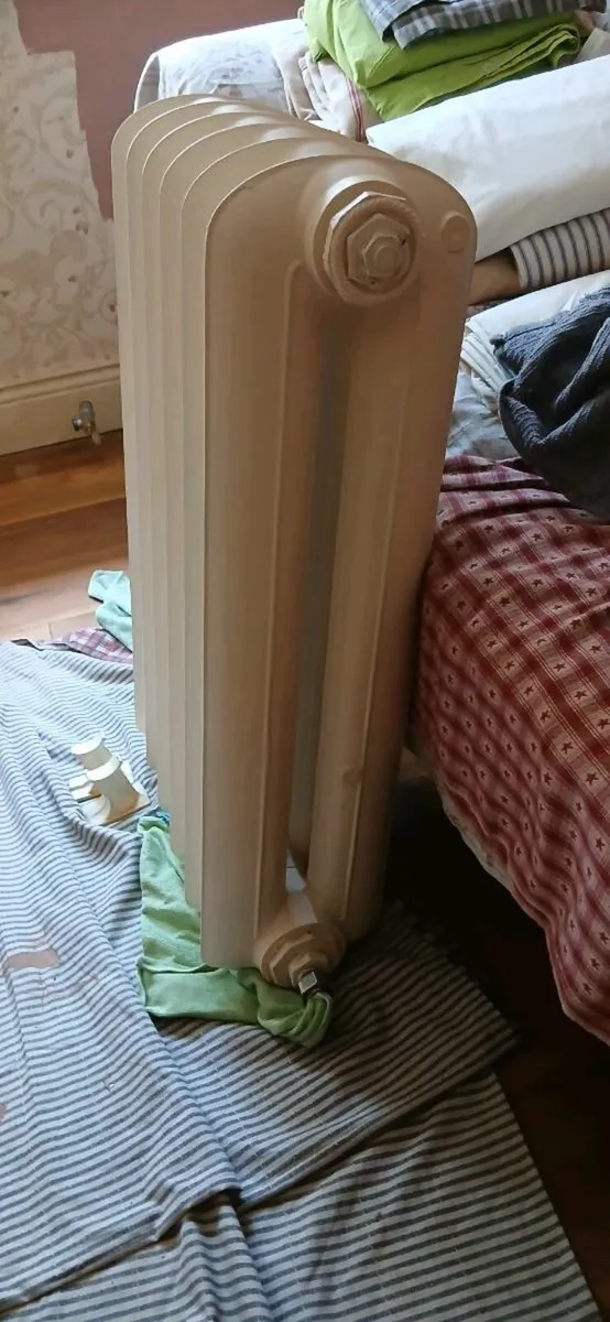 Cast Iron Radiator - Image 2