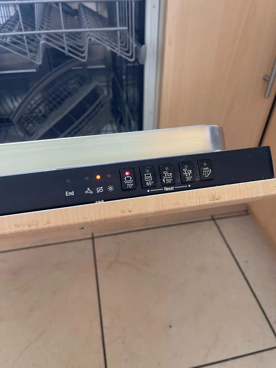Bosch Dishwasher - Image 2