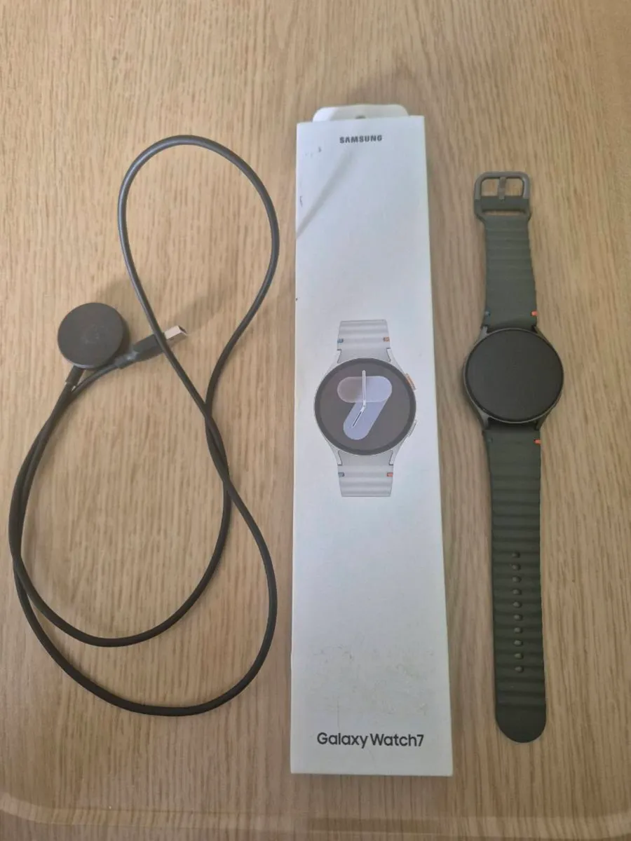 Samsung galaxy watch 7 44mm - Image 1