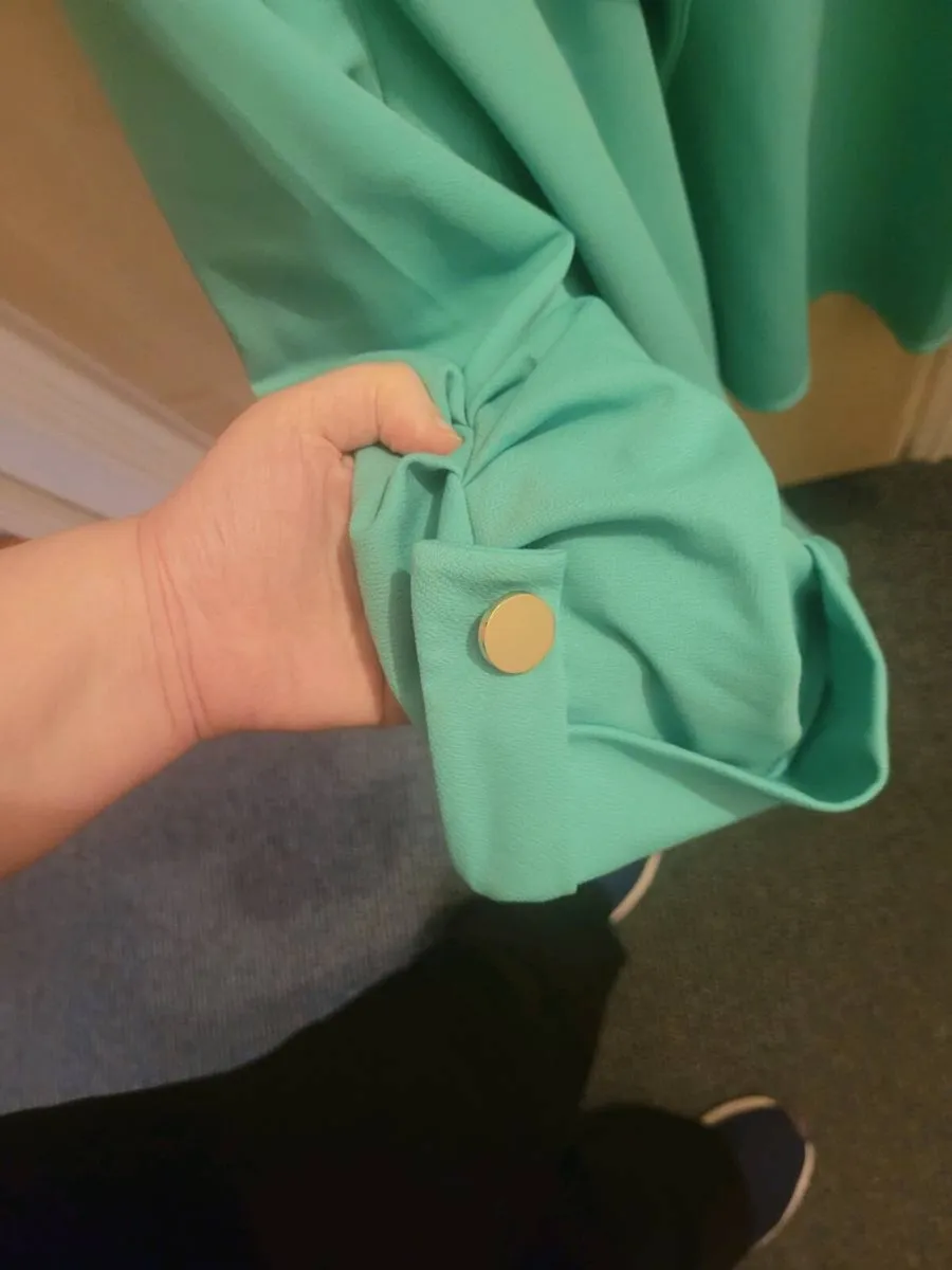 New with tagQuiz mint green relaxed blazer size 18 - Image 4