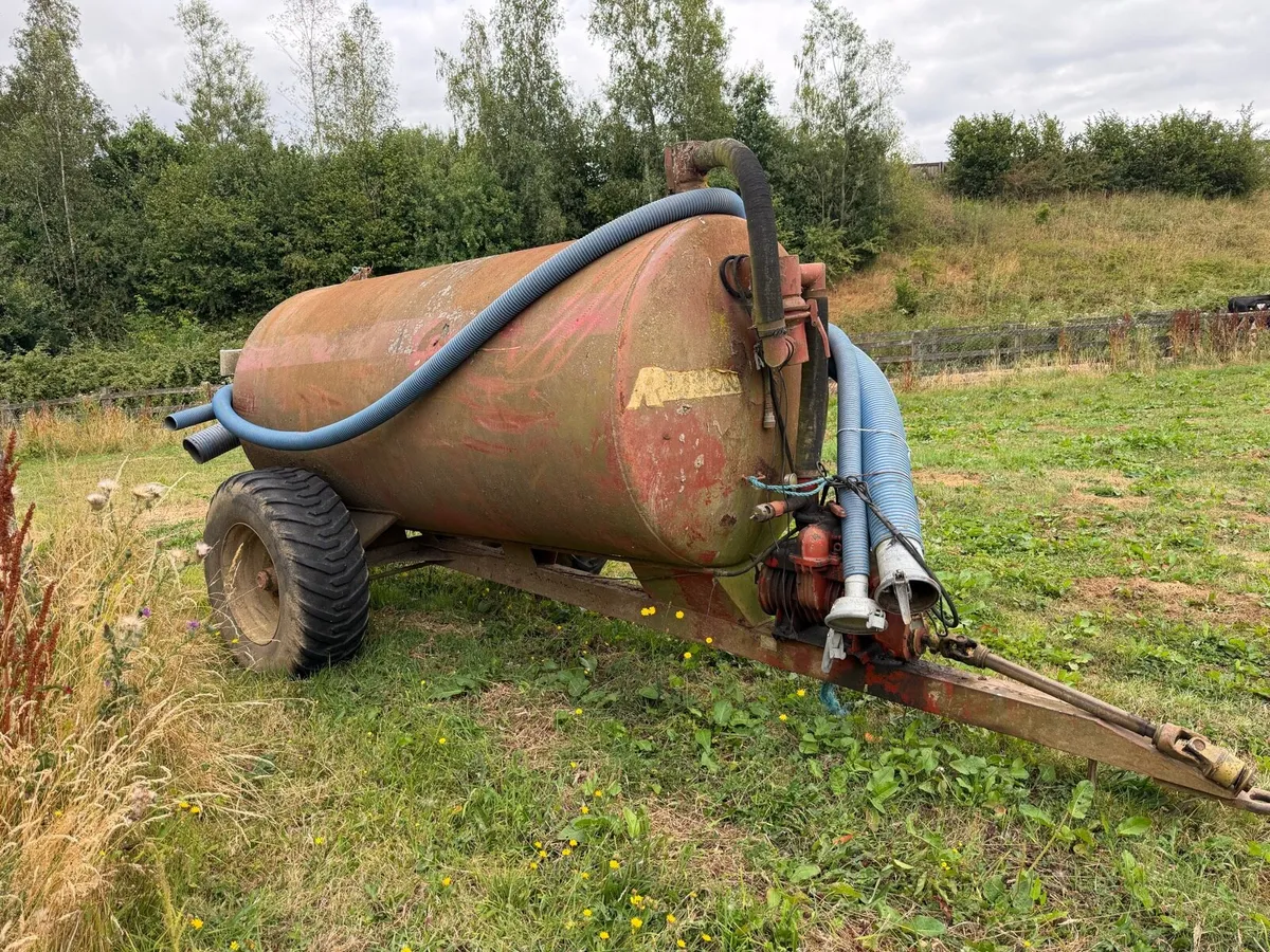 Slurry Tanker 1100 gallon - Image 1