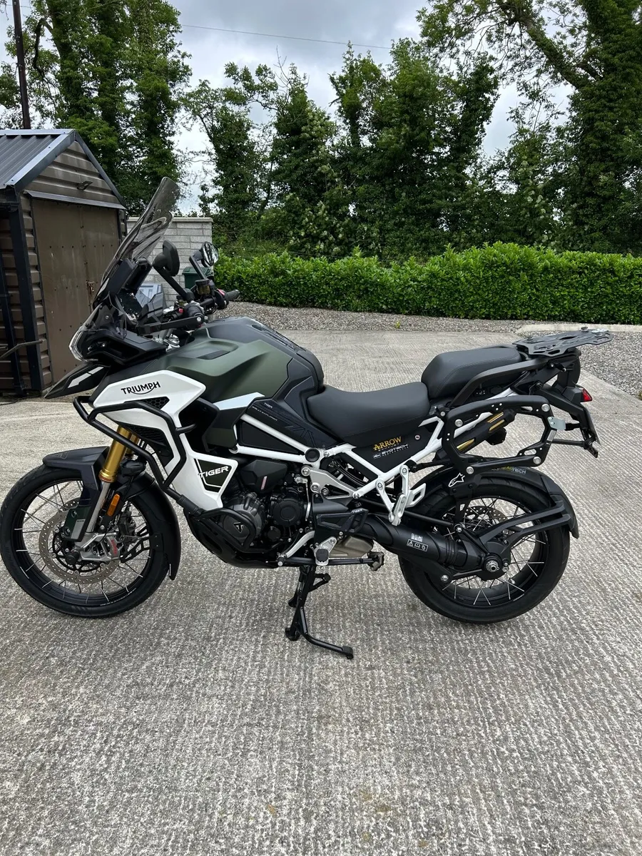Triumph TIGER 1200 Rally Explorer 2025 - Image 1