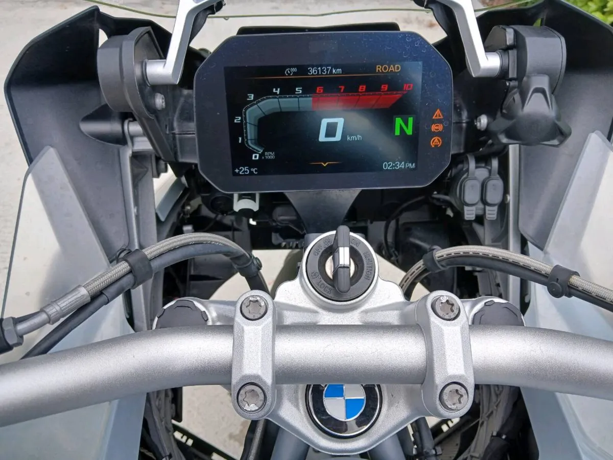 BMW R1250GS Adventure - Image 2