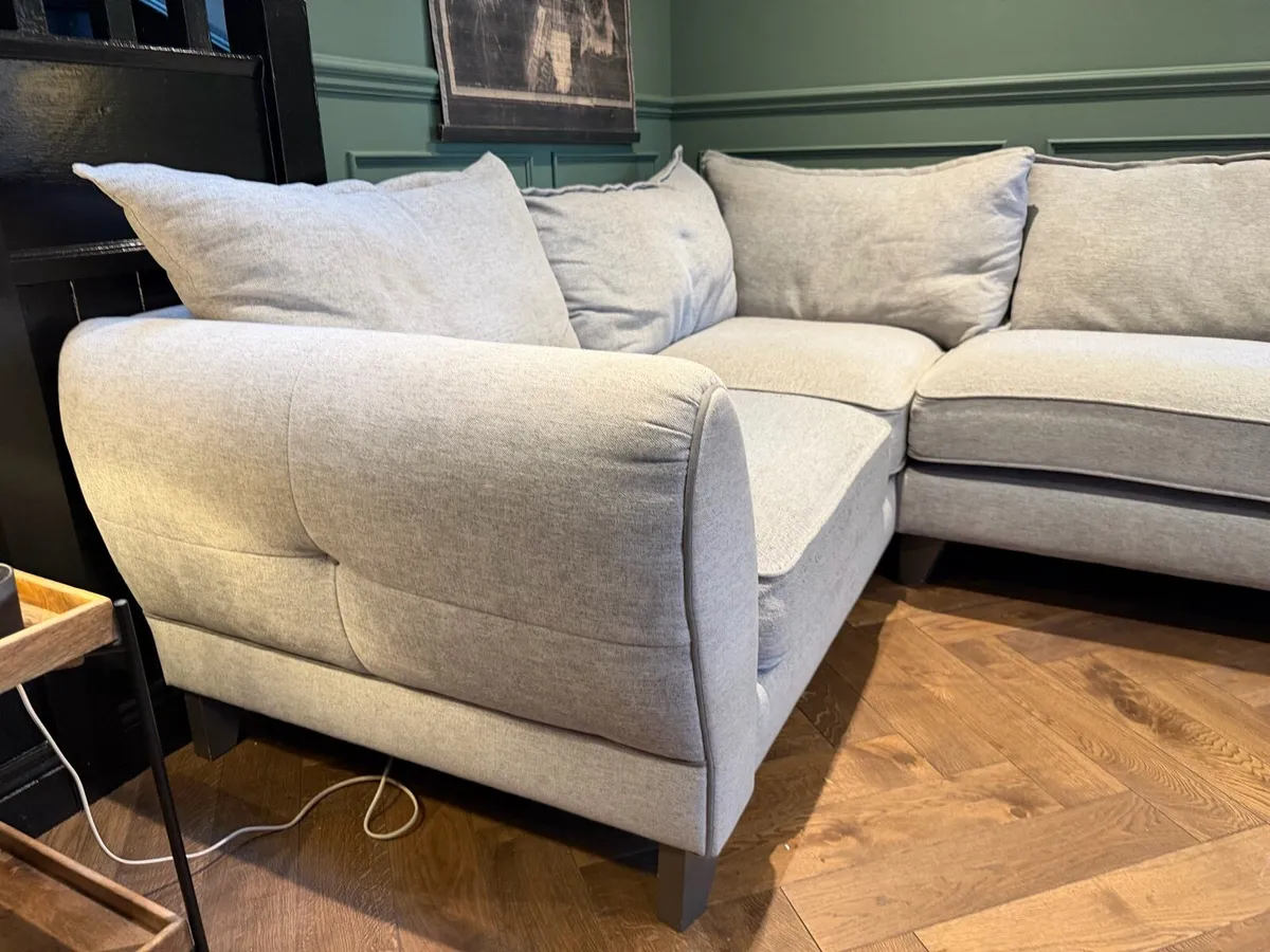 Corner sofa - Image 2