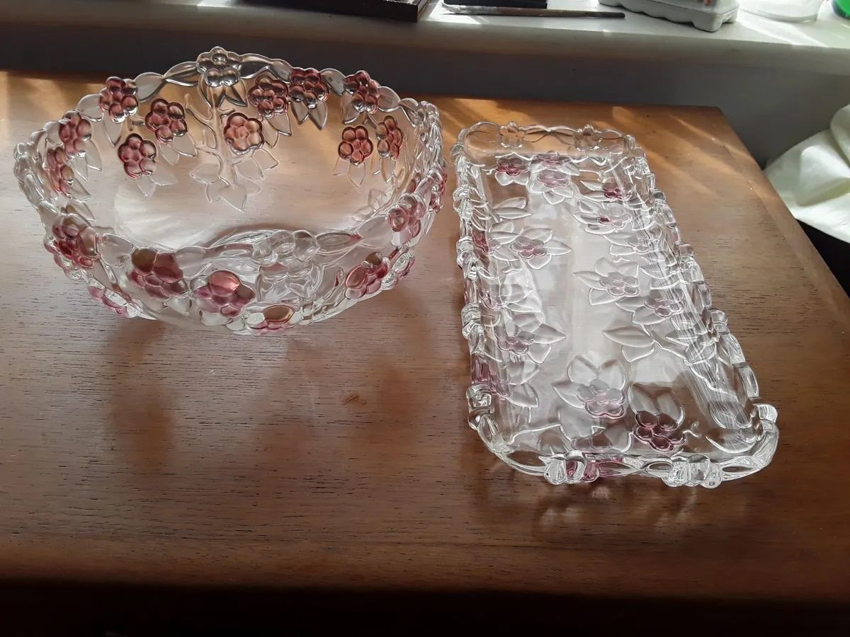 Art deco glass fruit bowl and tray - Image 1