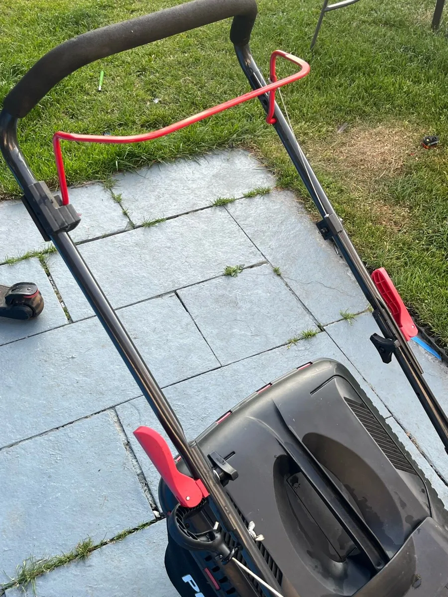 Lawnmower - Image 4
