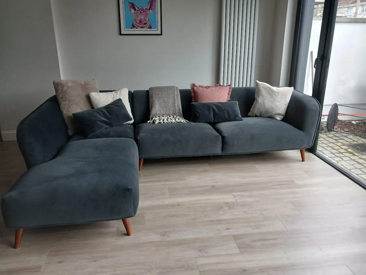 Modern Dark Grey L-Shaped Corner Sofa - Image 3