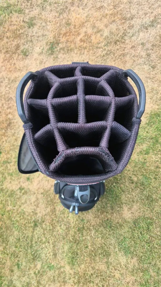 Titlest Golf Bag - Image 2