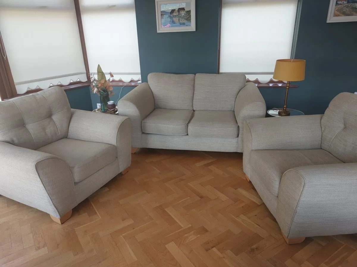 Suite furniture - Image 4