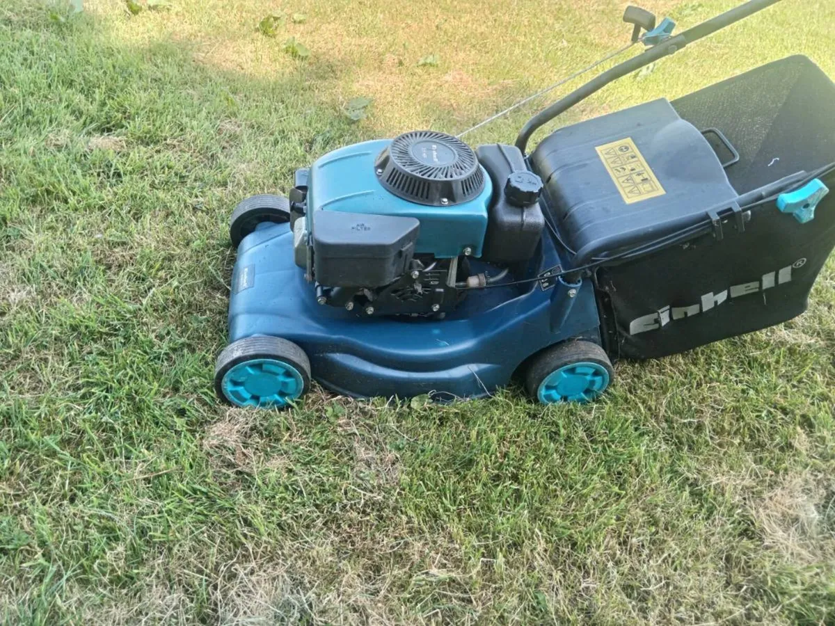 Lawnmowers - Image 2