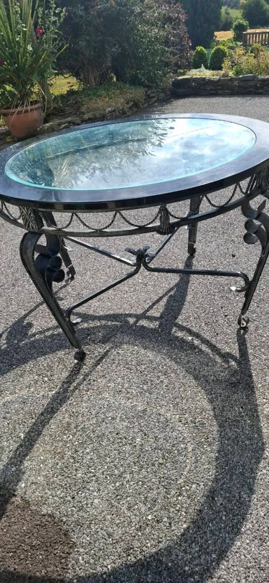 Metal and Glass table - Image 2