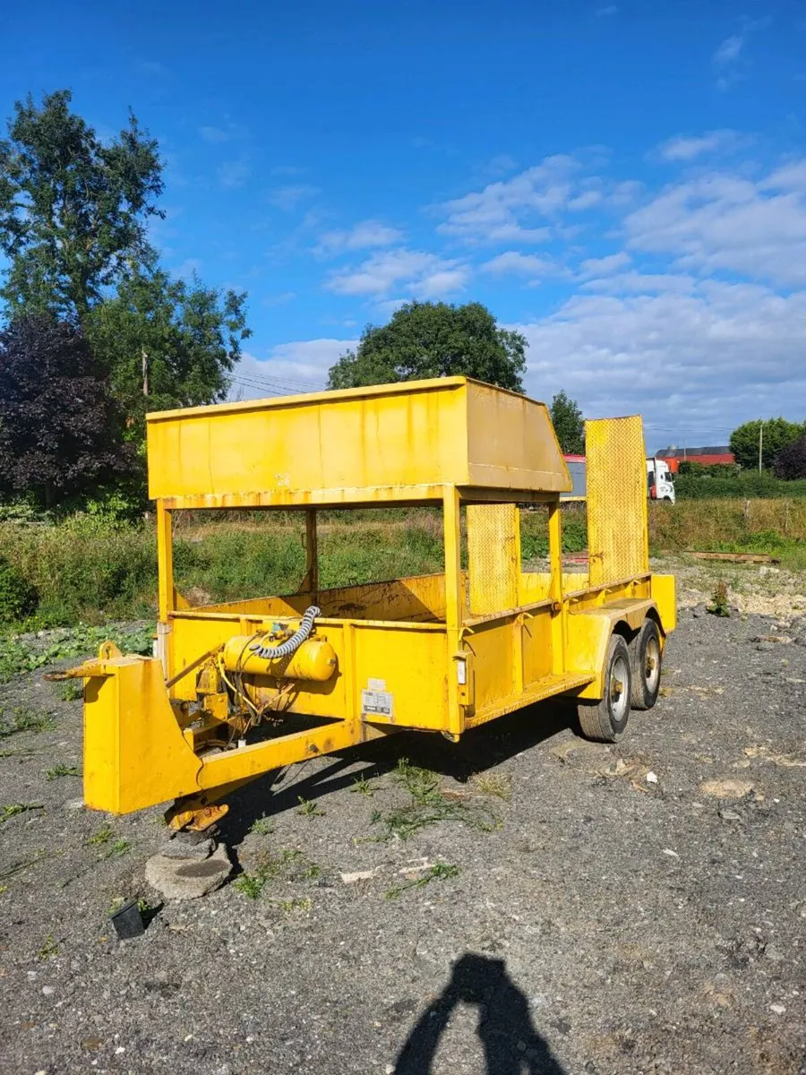 Plant trailer - Image 1