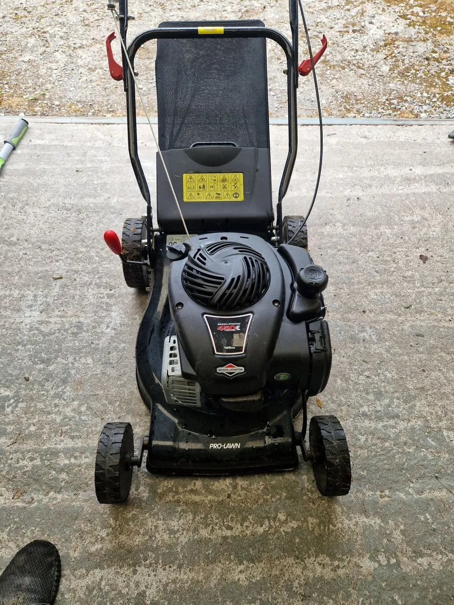 Lawnmower 16 inch - Image 1