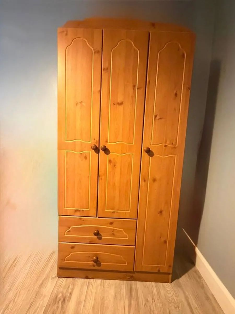 Wardrobe locker & book cases - Image 1