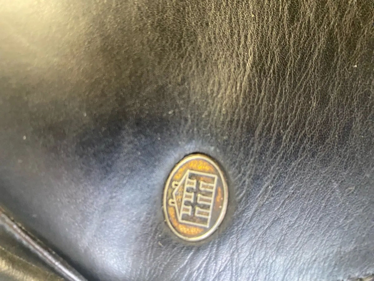 17” WIDE black Leather GP saddle - Image 4