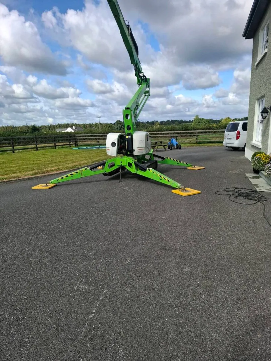 Spider lift - Image 1