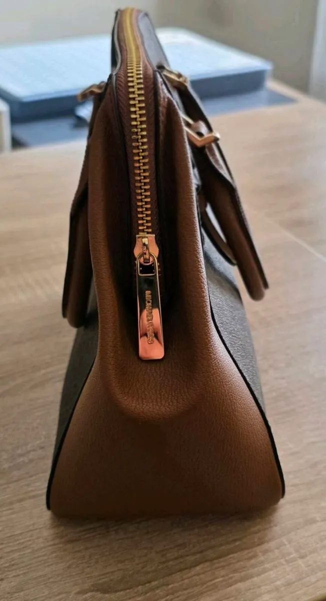 Michael Kors handbag - Image 2