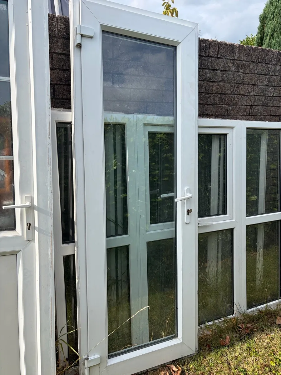 2 x pvc doors & windows - Image 2