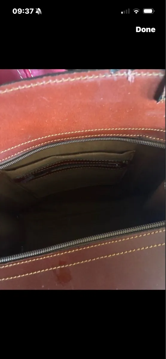 Menbur- Ladies Shoulder Bag - Image 3