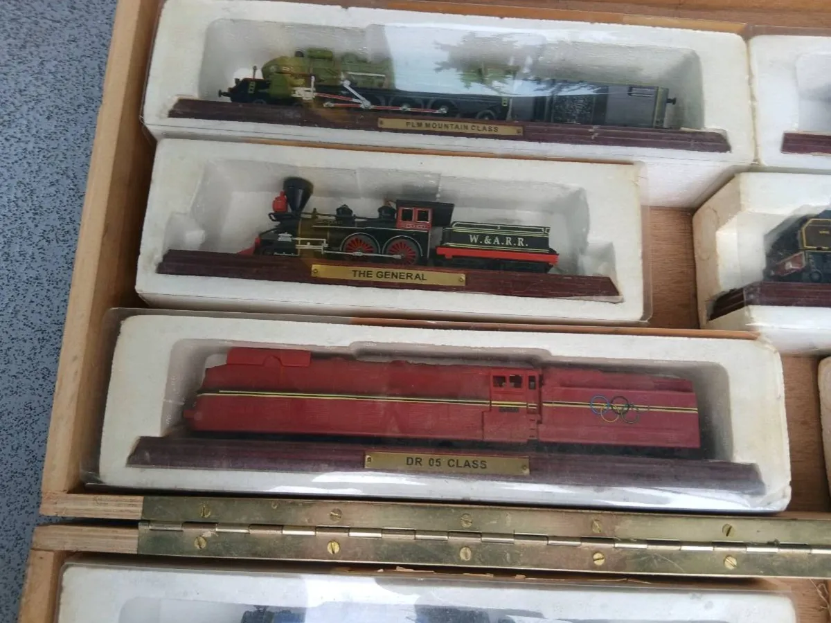 Models - Image 2
